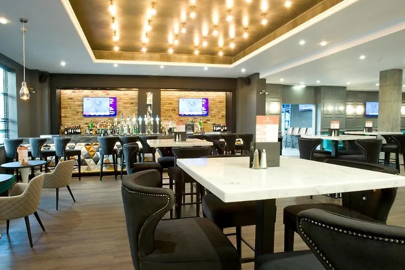 Sandman Signature London Gatwick Hotel Crawley