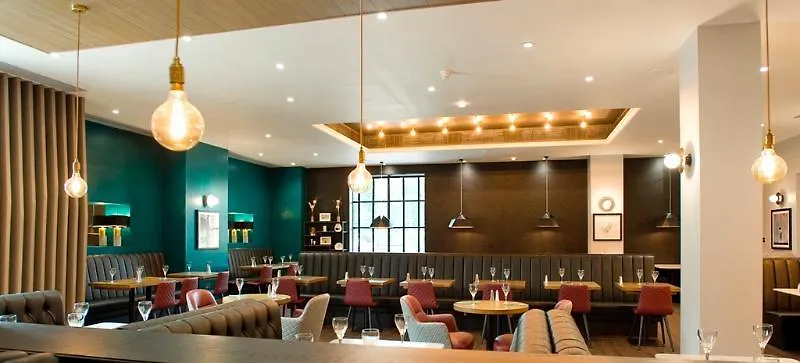 Sandman Signature London Gatwick Hotel Crawley   Crawley (West Sussex)